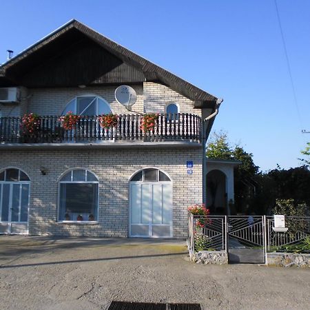 Rooms Mila Rezovac Extérieur photo